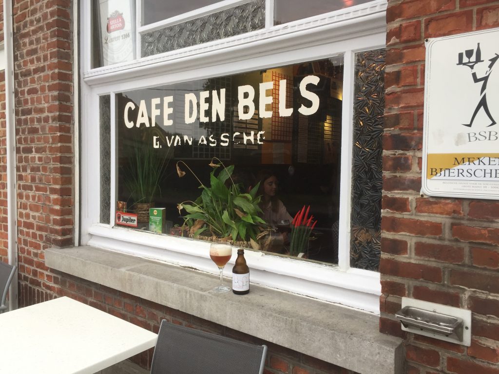 CAFE DEN BELS